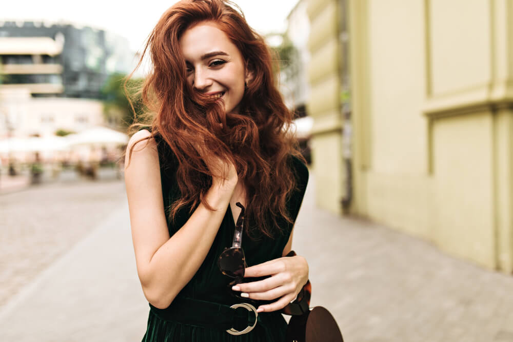 Woman with curls in hair