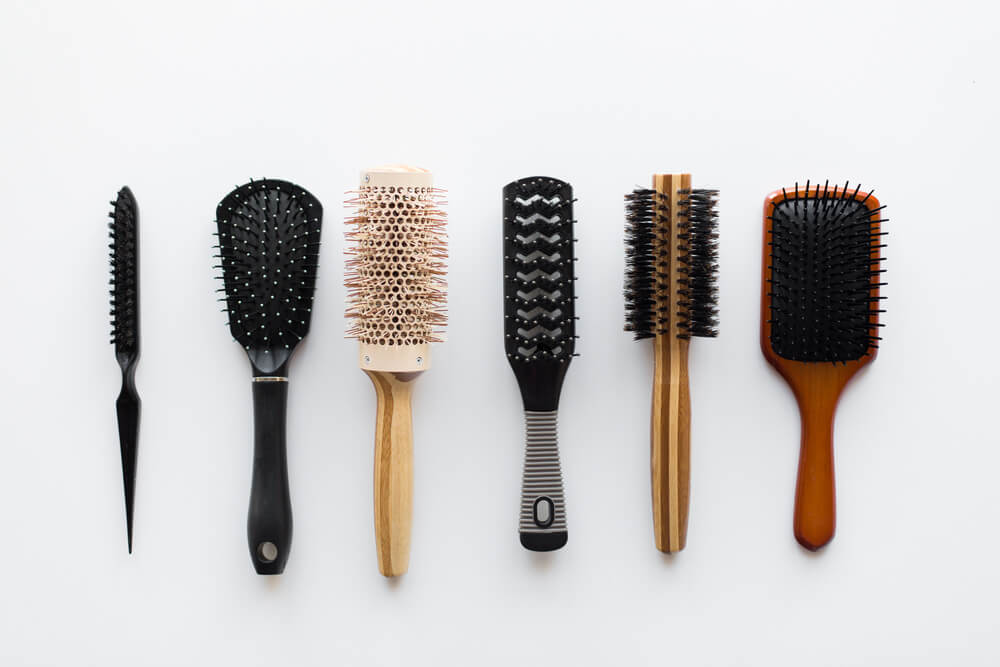 Instrument Cleaning Brushes: All Brush Styles [Pros Guide]