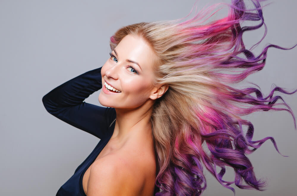 What You Need to Know About Tie Dying Your Hair | Evalectric