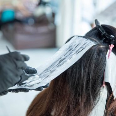 woman hair color