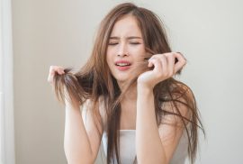 woman frizzy hair